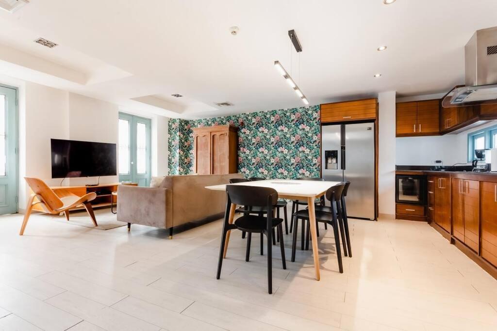 Casa Azul - Apartamento De 2 Pisos, 2Hab Con Rooftop En Casco Antiguo Panama-Stad Buitenkant foto
