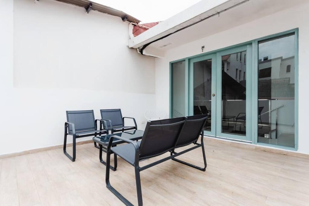 Casa Azul - Apartamento De 2 Pisos, 2Hab Con Rooftop En Casco Antiguo Panama-Stad Buitenkant foto